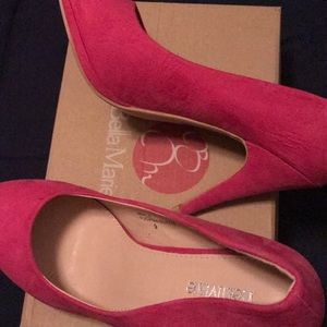 Bella Marie Fuchsia suede heels